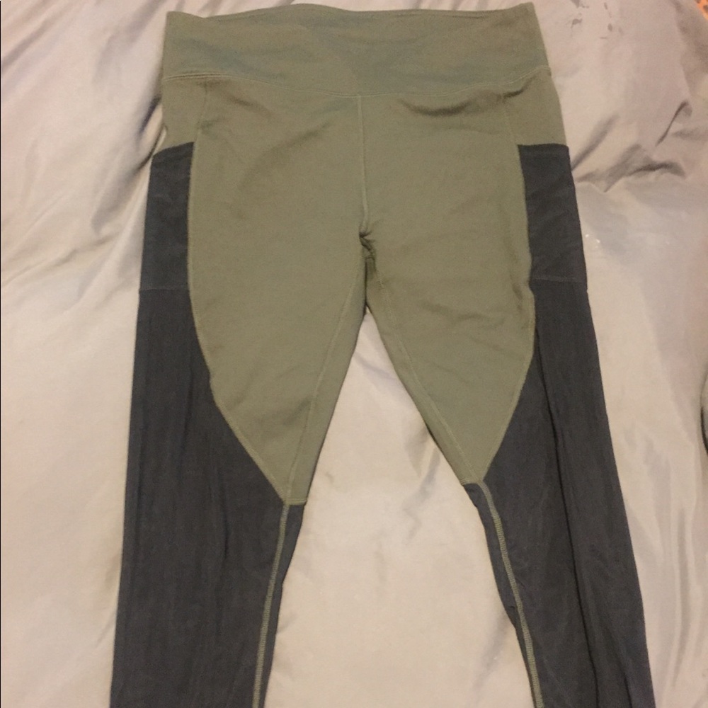 Fabletics Knox Capri Large